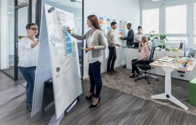 Meet up, das agile Boardsystem: Beidseitig beschreibbar, leicht abwischbar, beklebbar und magnethaftend - ideal für schnelle Meetings