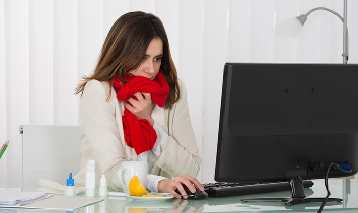 <p>Krank im Büro - schlecht für die ganze Firma</p>